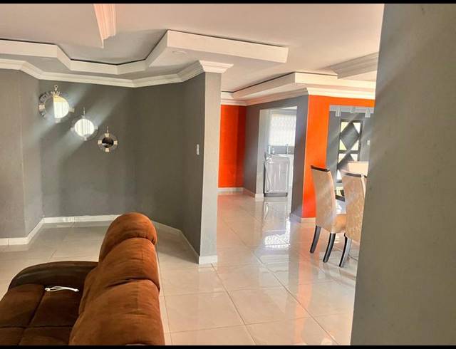 4 BEDROOM HOUSE FOR SALE IN MANKWENG